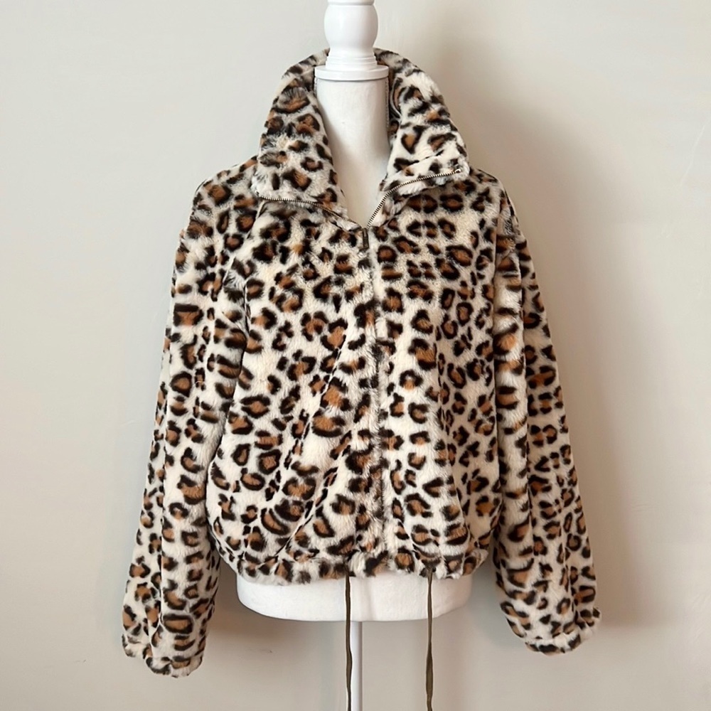 PINK Victoria’s Secret x Know One Cares Faux Fur Coat - Picture 6 of 9